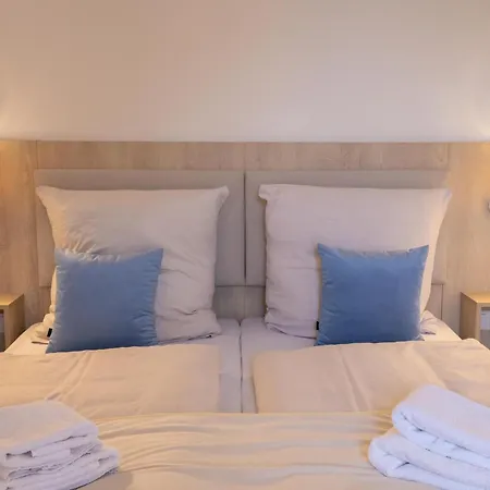 Otel Fairschlafen Boutique Mit Hotelkomfort - Kajuete 0-08 Mit Privater Terrasse Neustadt in Holstein